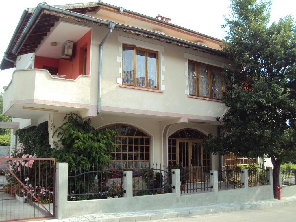 Amfora Guest House 비알라 외부 사진